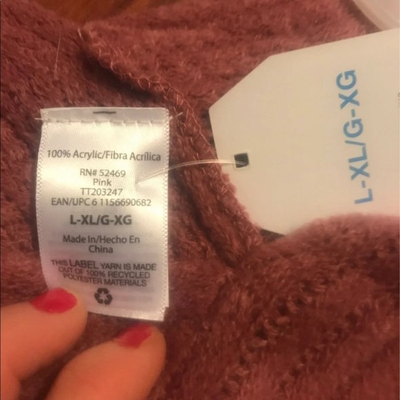 Pretty Mauve Fringe Poncho + Matching Scrunchies - Picture 7 of 12